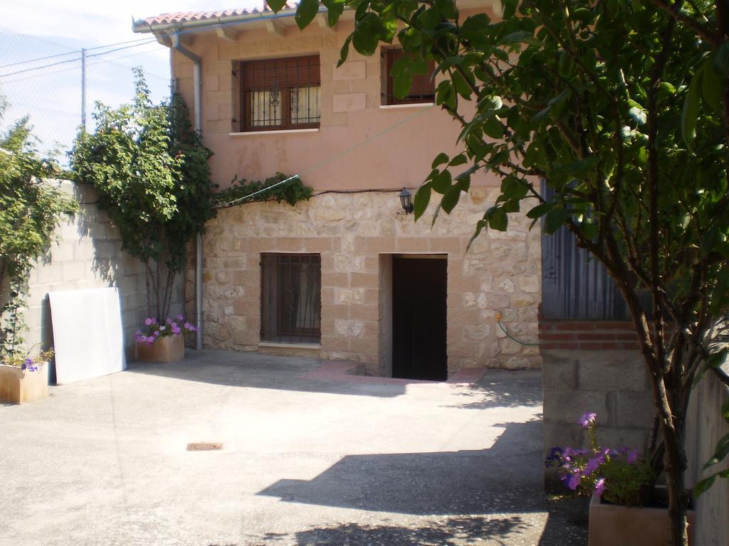 Fuentiduena Los Olmos Holiday Home מראה חיצוני תמונה